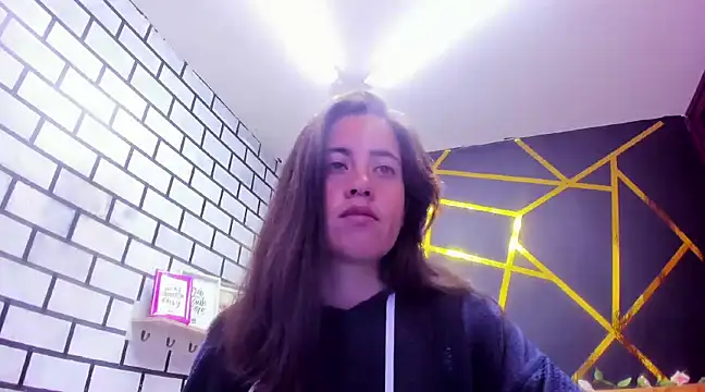 Snapshot of kathina_giraldo chatting on December 2, 12:51 pm kathina giraldo online show from December 2, 12:51 pm
