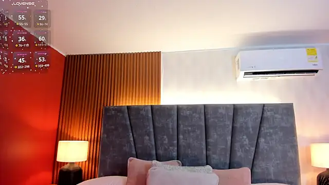 Snapshot of Ada__lee_ chatting on November 8, 1:28 am Ada lee online show from November 8, 1:28 am