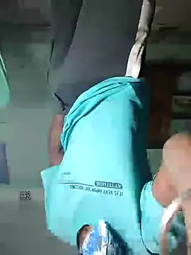 Snapshot of Hunter_boy9 chatting on January 9, 11:56 pm Hunter boy9 online show from January 9, 11:56 pm