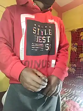 Snapshot of Hunter_boy9 chatting on December 16, 12:15 am Hunter boy9 online show from December 16, 12:15 am