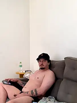 GabeHian1903 online show from October 19, 12:06 pm