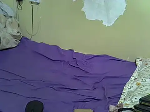 Snapshot of Just_Karu chatting on March 17, 4:11 pm Just Karu online show from March 17, 4:11 pm