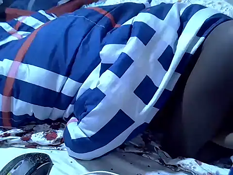 Snapshot of Just_Karu chatting on October 7, 10:18 pm Just Karu online show from October 7, 10:18 pm