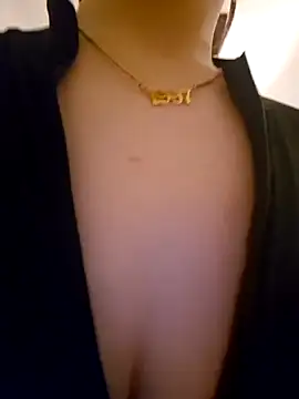 Jujuicy 97 online show from March 1, 4:03 am