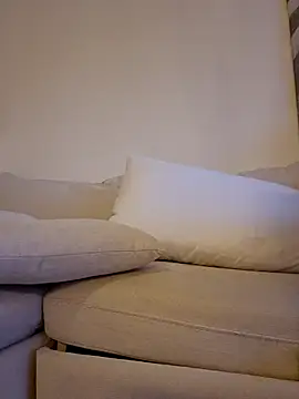 Jujuicy 97 online show from April 13, 6:02 pm