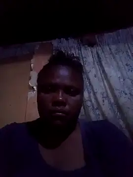 Snapshot of chubbyfreakyy1 chatting on September 12, 10:21 pm chubbyfreakyy1 online show from September 12, 10:21 pm