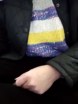 JasminePham online show from January 17, 1:15 am