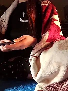 JasminePham online show from January 18, 4:31 pm