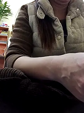 JasminePham online show from February 19, 7:28 am