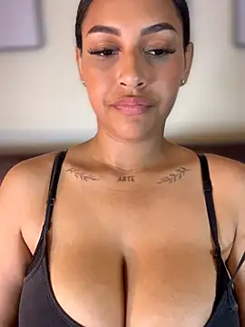 MaverickGray online show from May 8, 1:27 pm