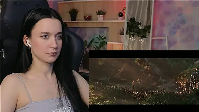 Snapshot of KiraLiLime chatting on February 7, 10:30 pm KiraLiLime online show from February 7, 10:30 pm