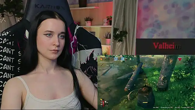 Snapshot of KiraLiLime chatting on February 28, 4:31 pm KiraLiLime online show from February 28, 4:31 pm