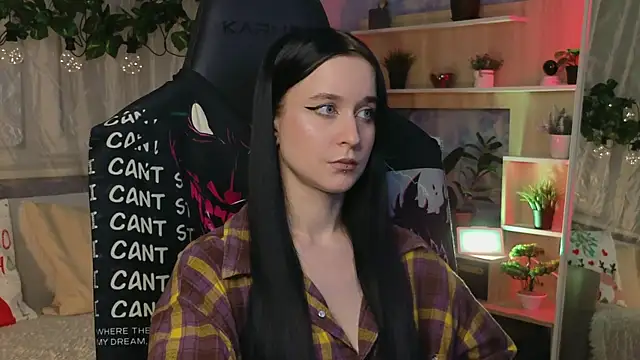 KiraLiLime online show from March 4, 7:22 pm