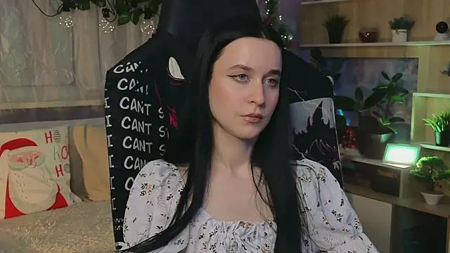 Snapshot of KiraLiLime chatting on March 8, 6:26 pm KiraLiLime online show from March 8, 6:26 pm