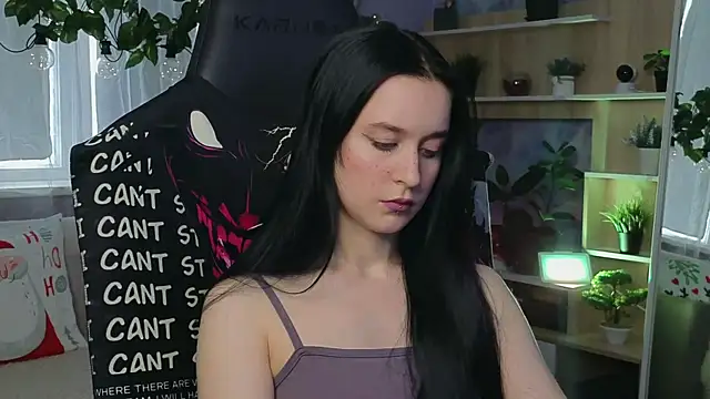 Snapshot of KiraLiLime chatting on March 15, 12:02 pm KiraLiLime online show from March 15, 12:02 pm