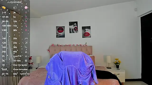  Charlotte evans 1 online show from December 23, 7:52 pm