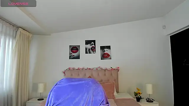  Charlotte evans 1 online show from January 12, 8:36 pm