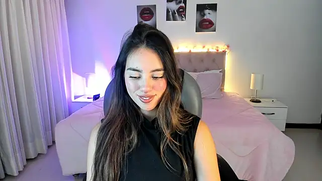  Charlotte evans 1 online show from November 8, 12:22 am