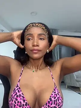 Jessie-pradoo online show from December 3, 1:19 am