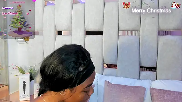 mia schwarz online show from December 11, 9:34 pm