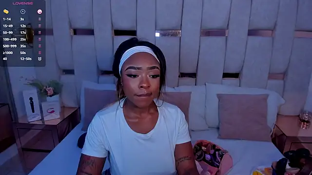 mia schwarz online show from September 29, 12:21 pm