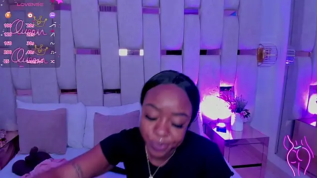 mia schwarz online show from March 3, 10:04 pm