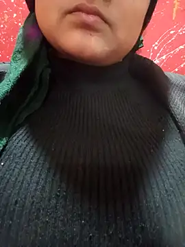 vadapavgirl online show from December 17, 3:17 pm