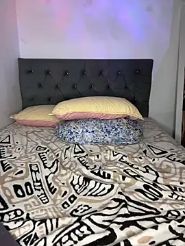 LalitaQueen online show from February 24, 4:10 am