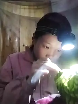 lytamye online show from December 14, 7:29 am