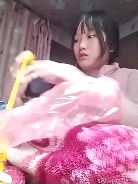 lytamye online show from March 10, 1:56 am