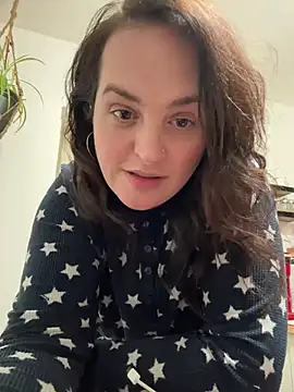 Quinnrose0420 online show from February 25, 6:03 am