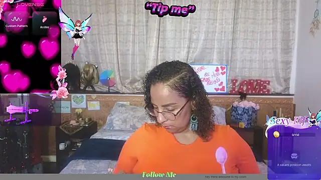 CleopatraYourRoyalAffair online show from February 24, 7:09 pm