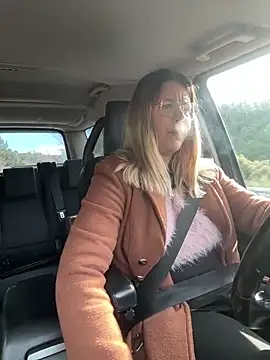 EmyLana online show from February 15, 8:57 am