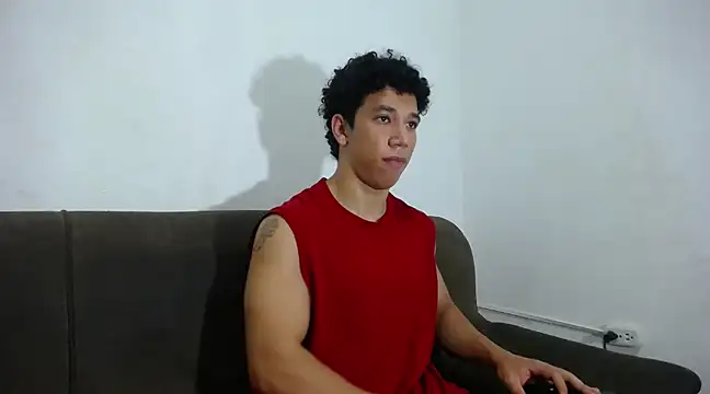 Snapshot of ethan_noir chatting on February 25, 2:03 am ethan noir online show from February 25, 2:03 am