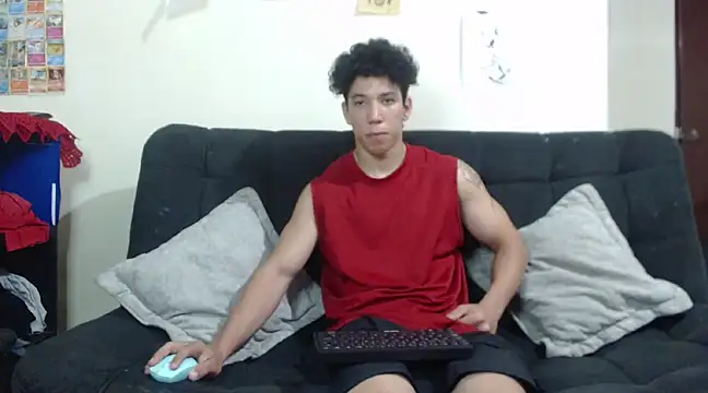 Snapshot of ethan_noir chatting on March 6, 8:37 pm ethan noir online show from March 6, 8:37 pm