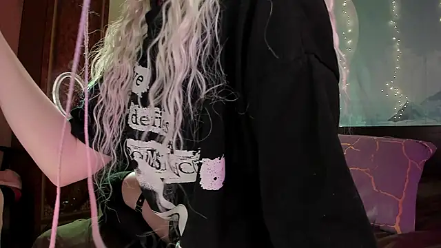 Natural pussy online show from December 22, 1:22 pm