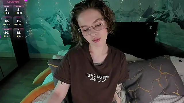 Natural pussy online show from January 19, 5:58 am