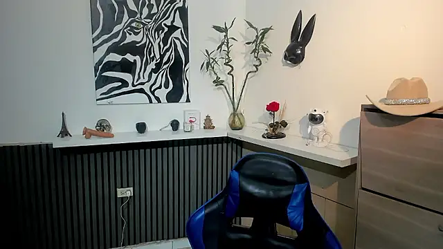 Daemon21 online show from January 18, 7:39 pm