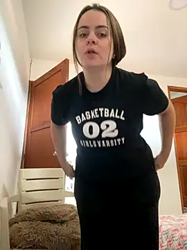 Im Amelia online show from September 11, 3:01 pm