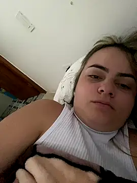 Im Amelia online show from November 20, 12:27 pm