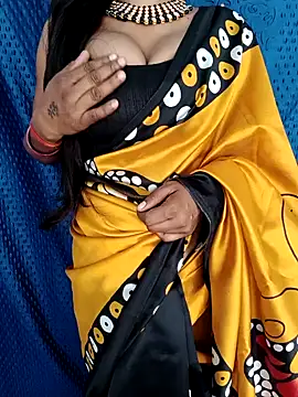 Savita hotmom online show from February 10, 7:15 am