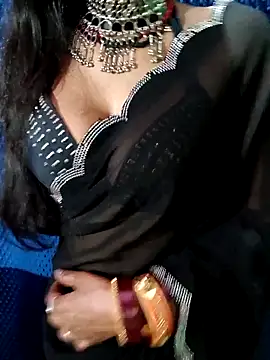 Savita hotmom online show from January 14, 5:18 pm