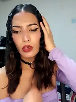 Lanna hott  online show from March 7, 7:16 pm