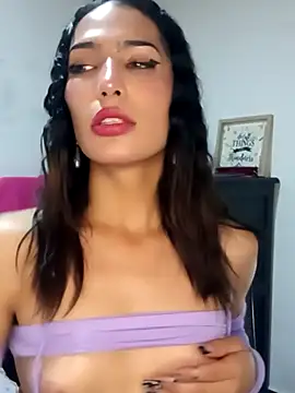 Lanna hott  online show from March 15, 10:33 pm