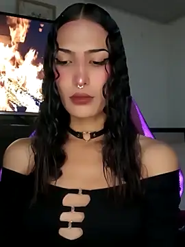 Lanna hott  online show from October 10, 7:24 pm