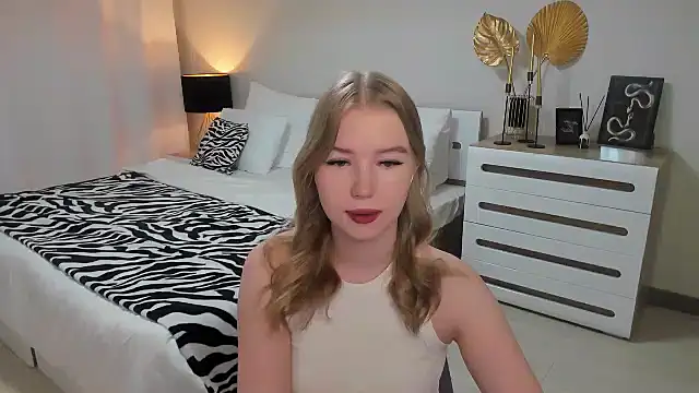 shy  lady online show from January 28, 12:57 am