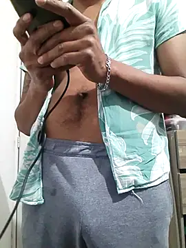 Snapshot of ale3J4a chatting on February 28, 6:21 am ale3J4a online show from February 28, 6:21 am