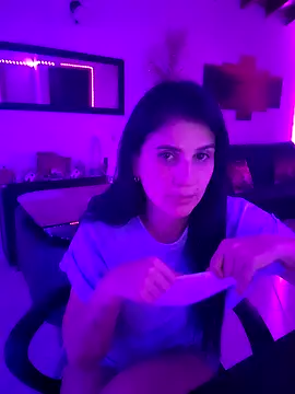 Snapshot of AbbyBaker222 chatting on December 18, 6:32 am AbbyBaker222 online show from December 18, 6:32 am