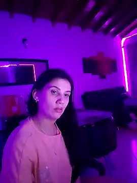 Snapshot of AbbyBaker222 chatting on February 11, 5:47 am AbbyBaker222 online show from February 11, 5:47 am