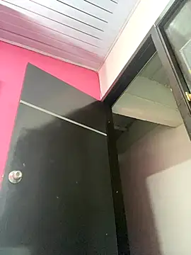 Snapshot of FerneyManti chatting on September 18, 4:25 am FerneyManti online show from September 18, 4:25 am